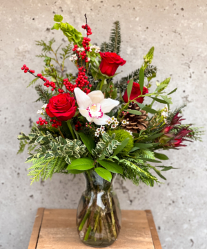 Baby It's Cold Outside - Green Bay flowers